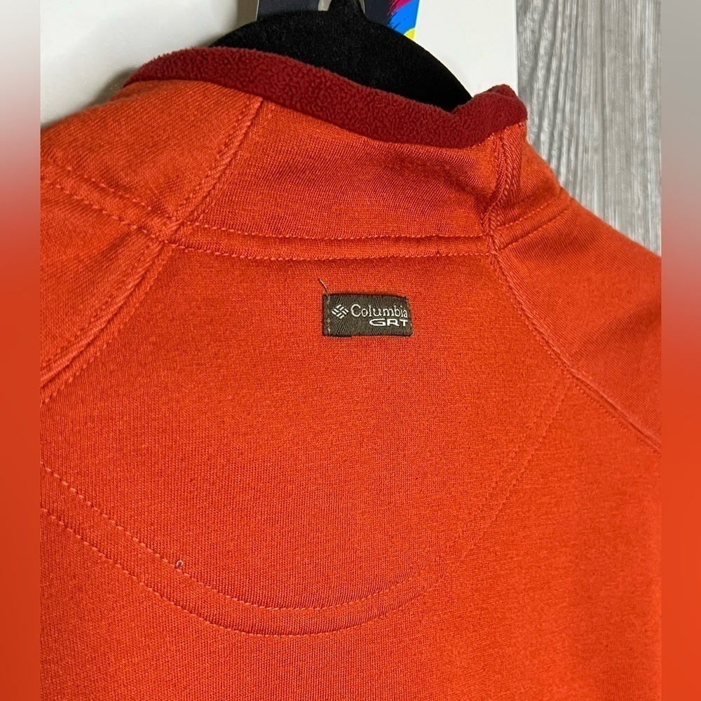 328. Columbia 1/4 Zip Pullover Orange w/maroon red trim. - Picture 3 of 11